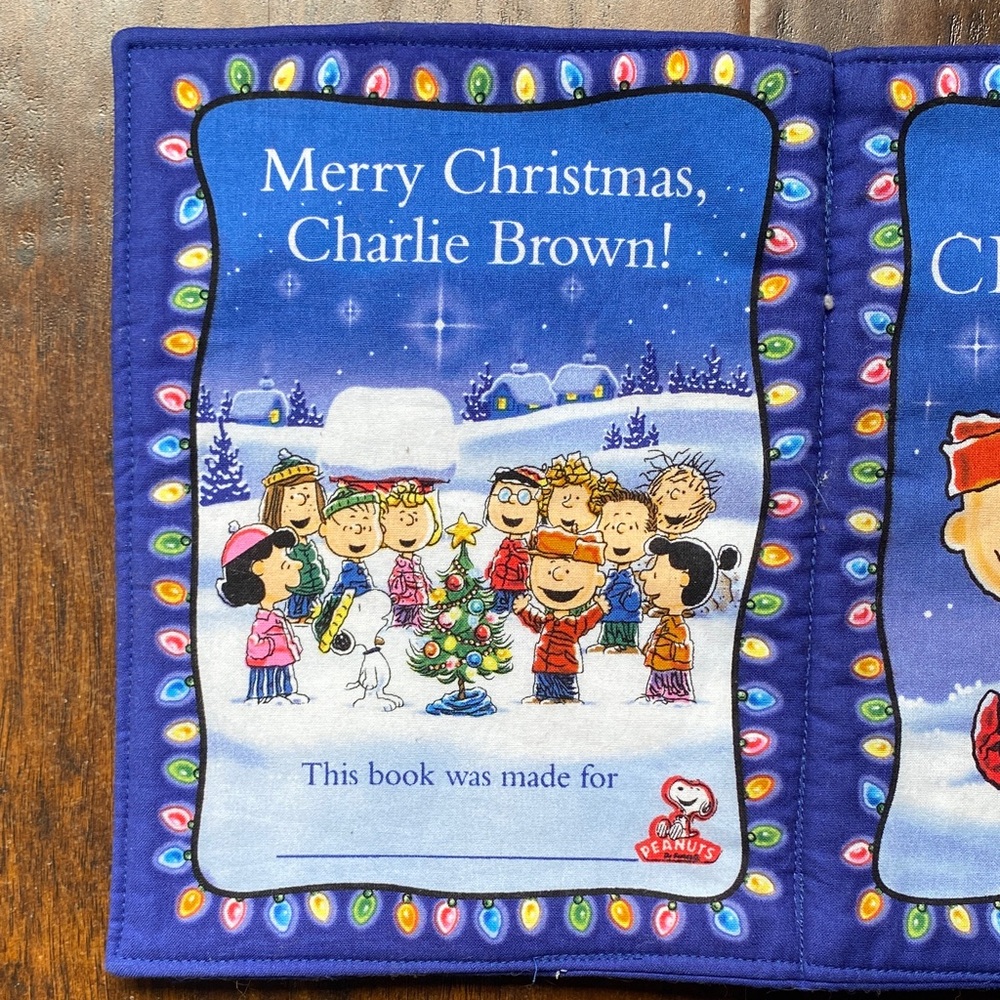 Peanuts A Charlie Brown Christmas -Fabric Plush Children’s Book - Picture 3 of 9